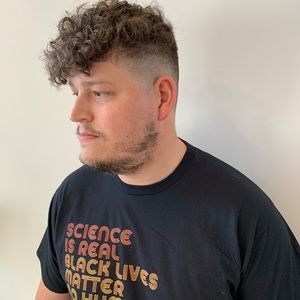 Meet your Posher, Jason